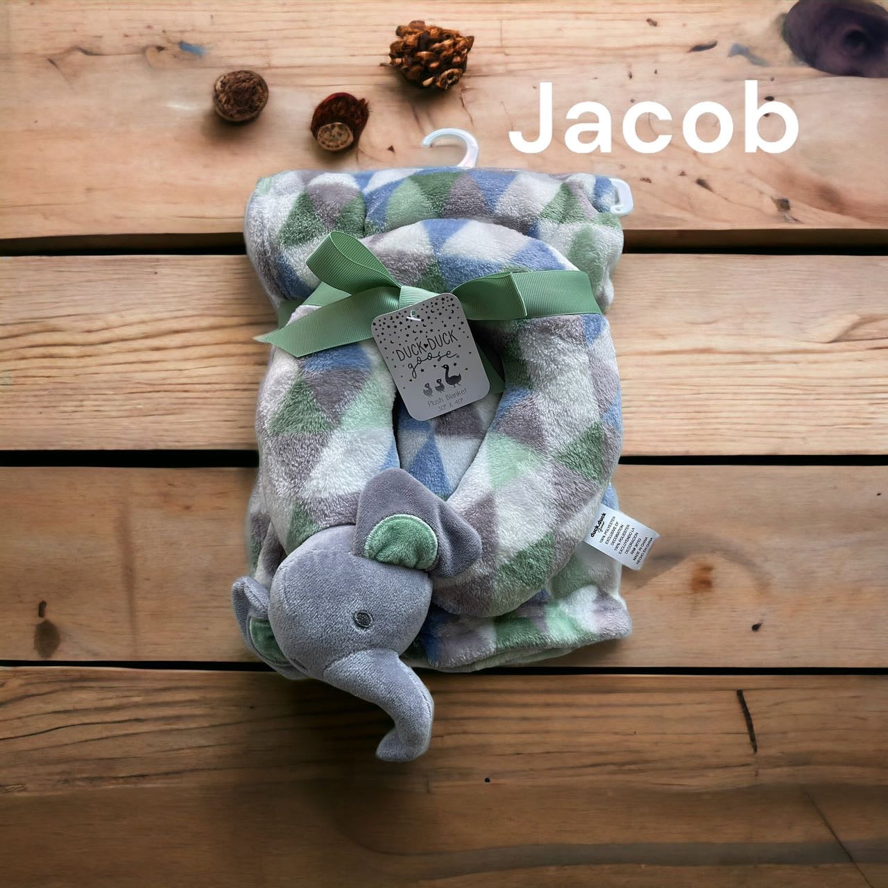 Kid's Blanket with U Pillow " Amazing Quality " 2 pcs for 24.95