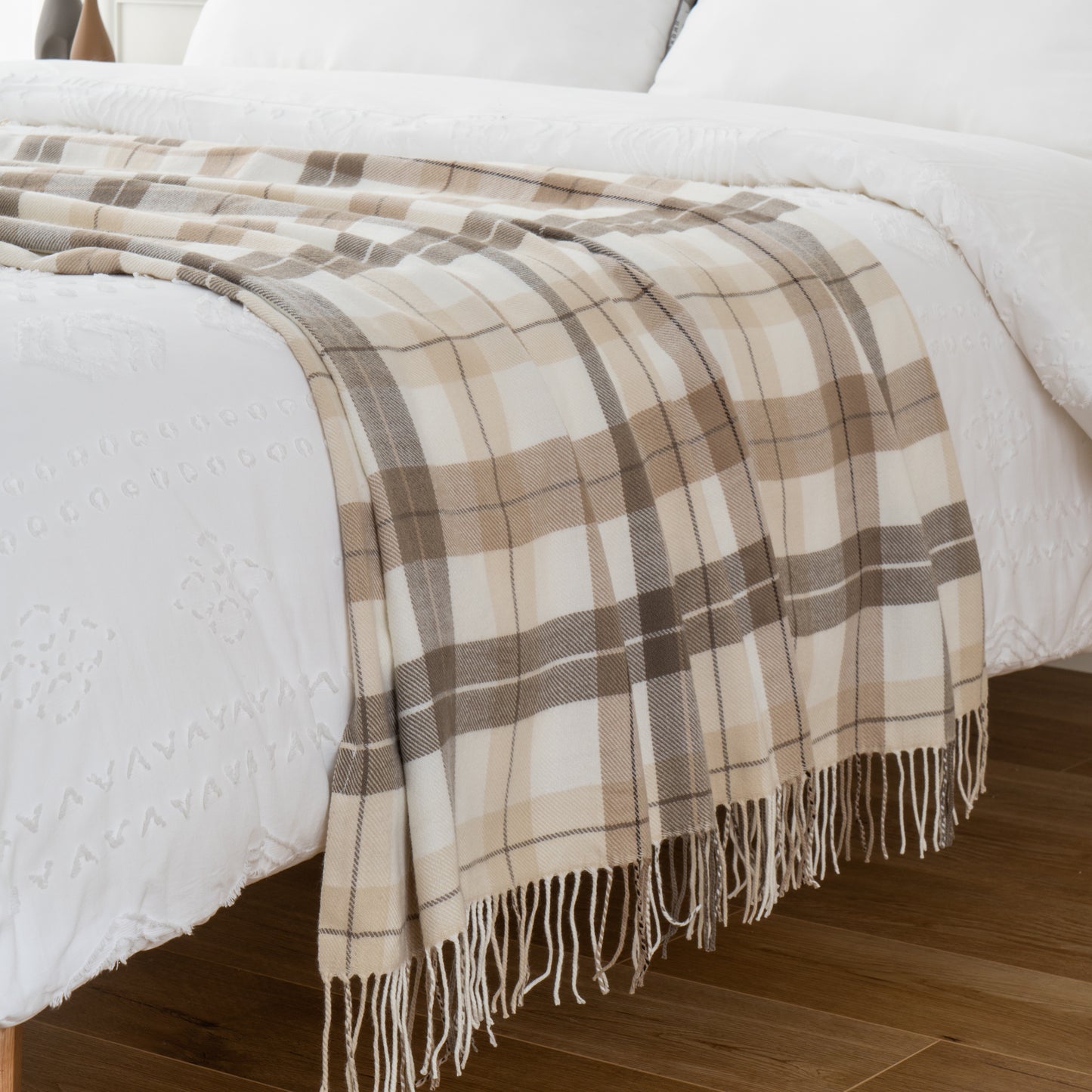 Buffalo Plaid for Couch Soft Woven Blanket with Decorative Fringe Throw Blanket for Bed, Sofa Office BTL17113- Grey&White