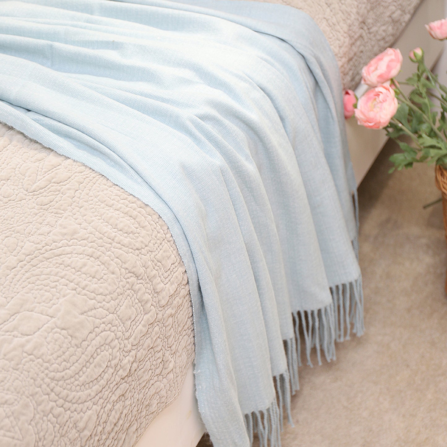 Knitted Throw Blanket Fringe Light Blue Decorative Tassel Boho Decor Woven Textured Soft Lightweight