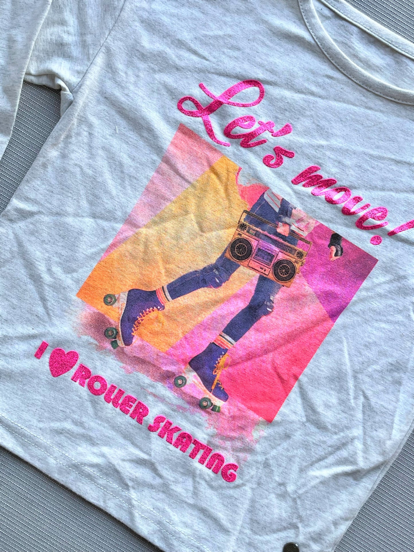 Buy 1 Get 1 ! Let's Move! I Love Roller Skating For Girl Ready To Wear White / Grey
